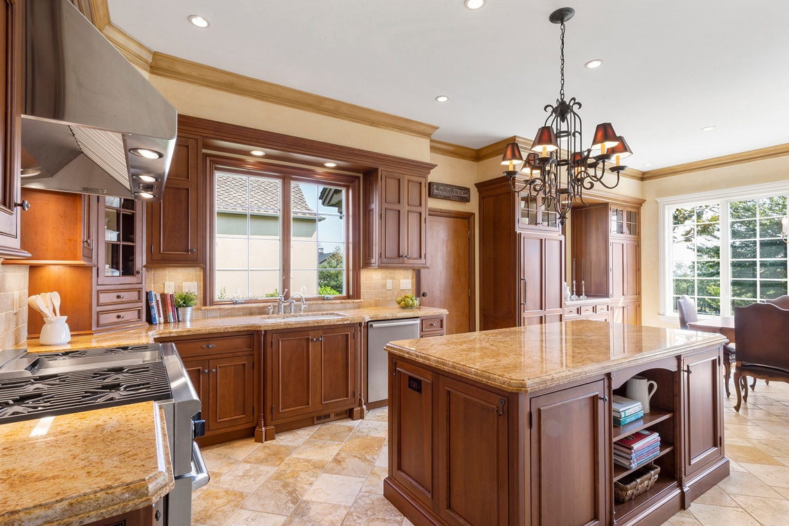 05 31 Welsh Road Tewksbury Township NJ -- kitchen cooking area