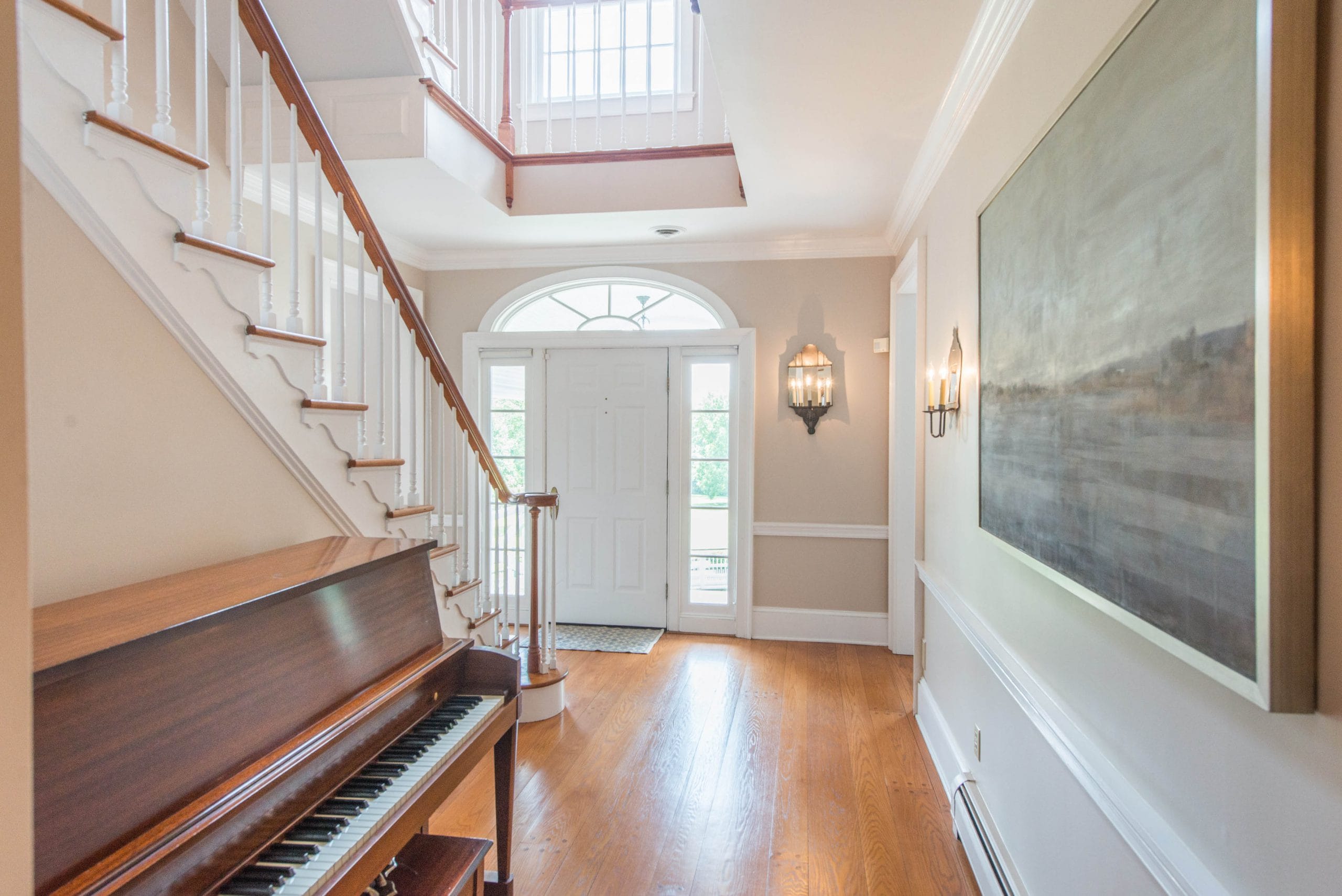 05 69 Philhower Road -- foyer BZ