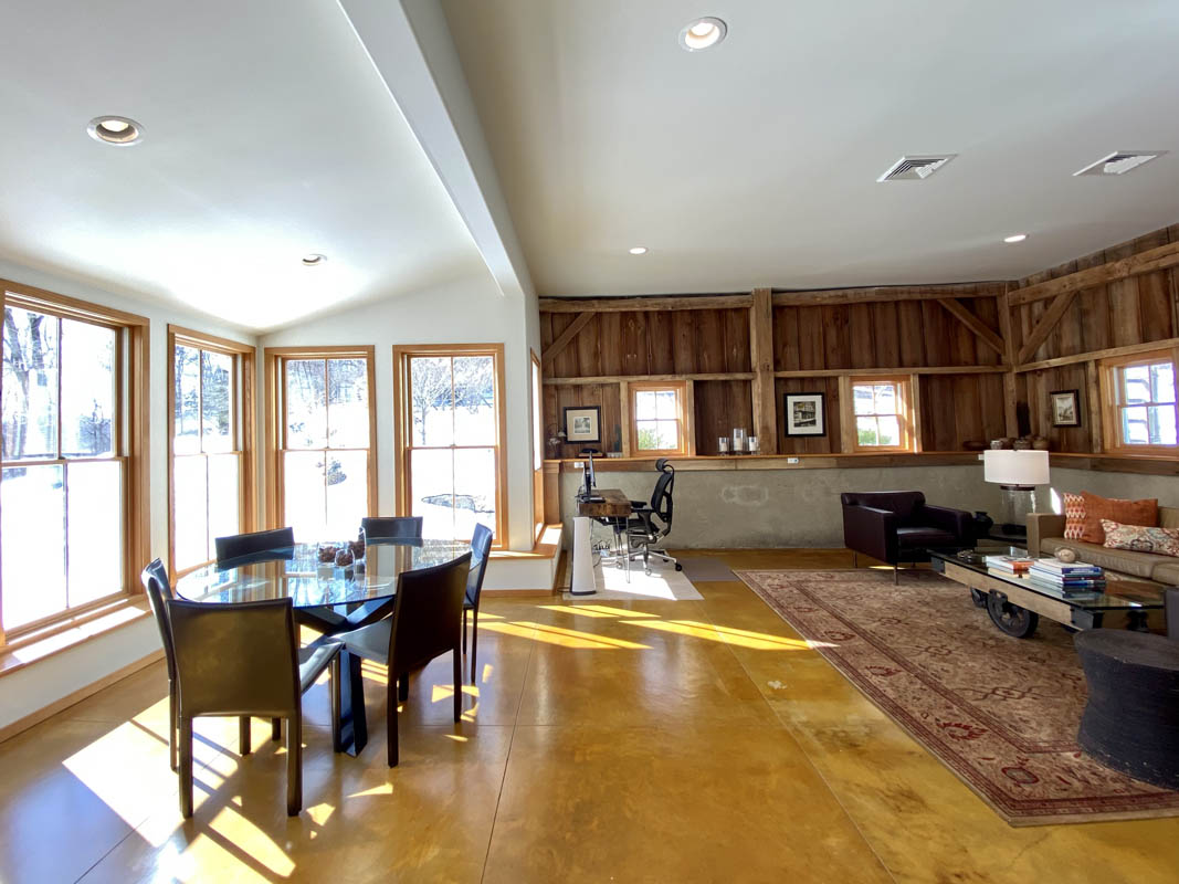 10 28 Longview Road -- living room dining room 2