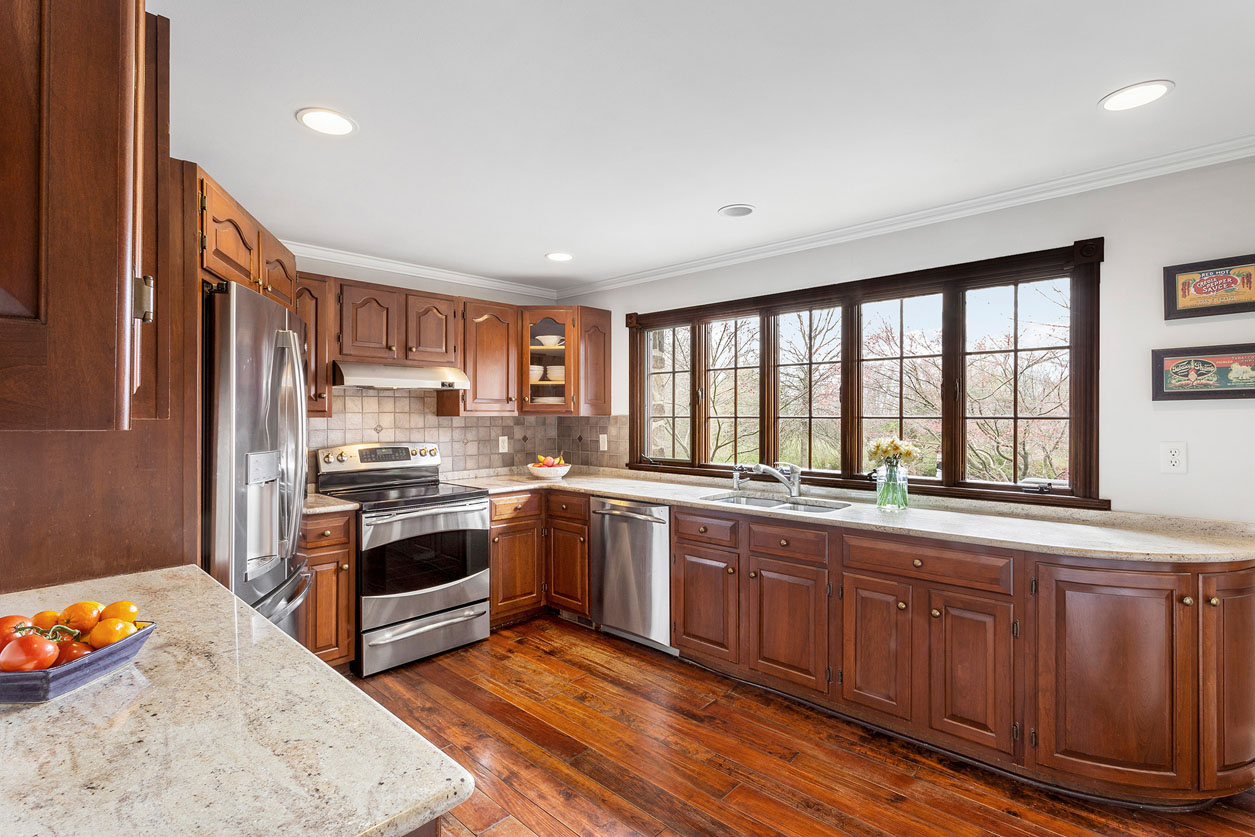 11 -- 112 Dreahook Road Readington Twp -- Kitchen