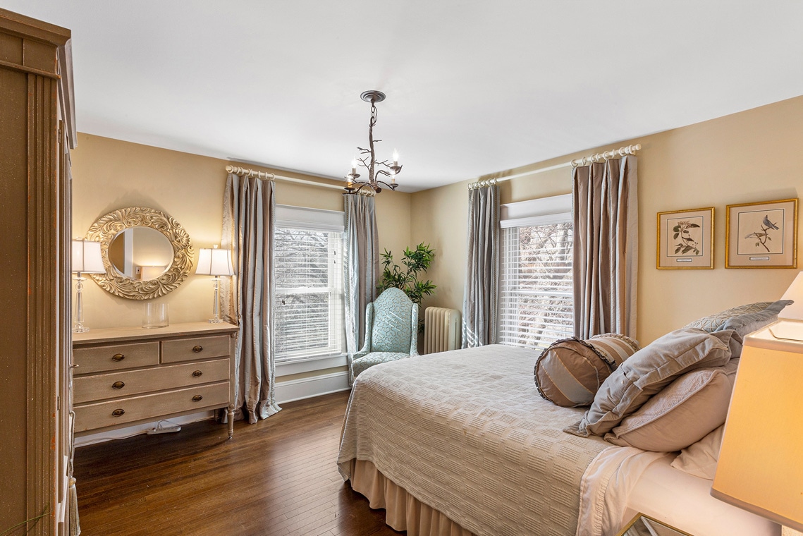 11 65 Main Street Califon Borough -- bedroom 2