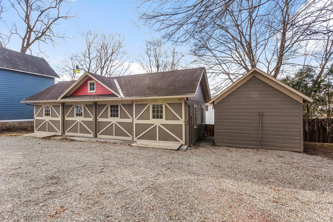 15a 65 Main Street Califon Borough -- garage and workshop