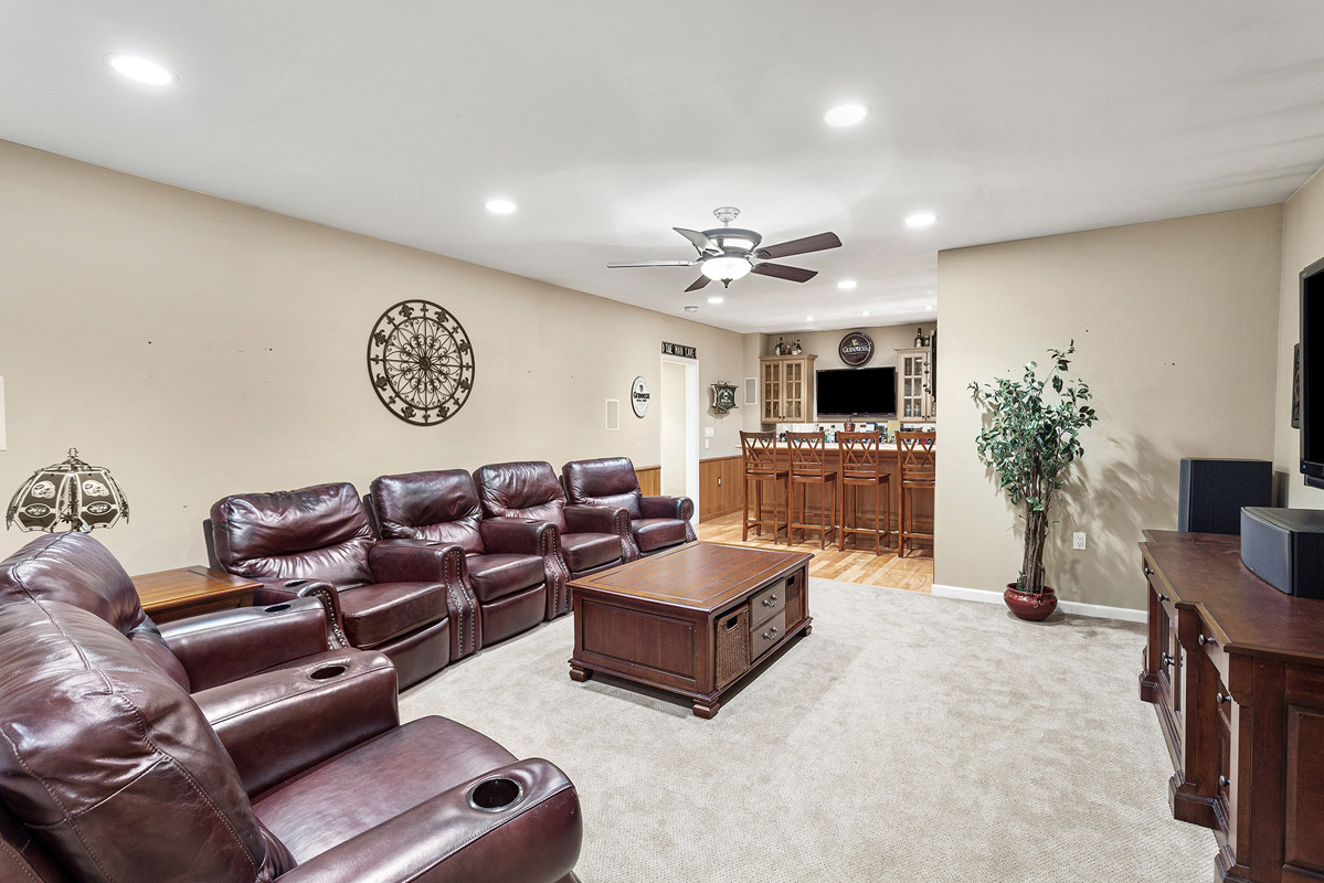 21 195 Old Turnpike Road -- Basement 1