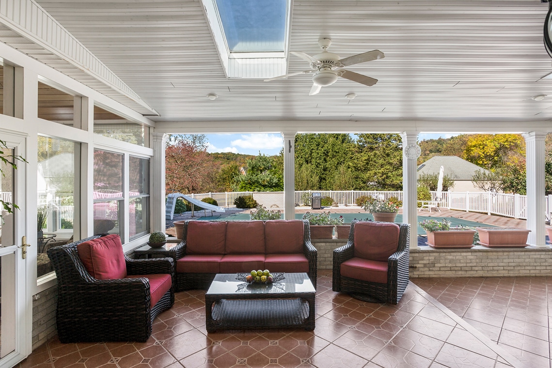 21 4 Proprietor Lane Readington Township Whitehouse Station -- covered back patio