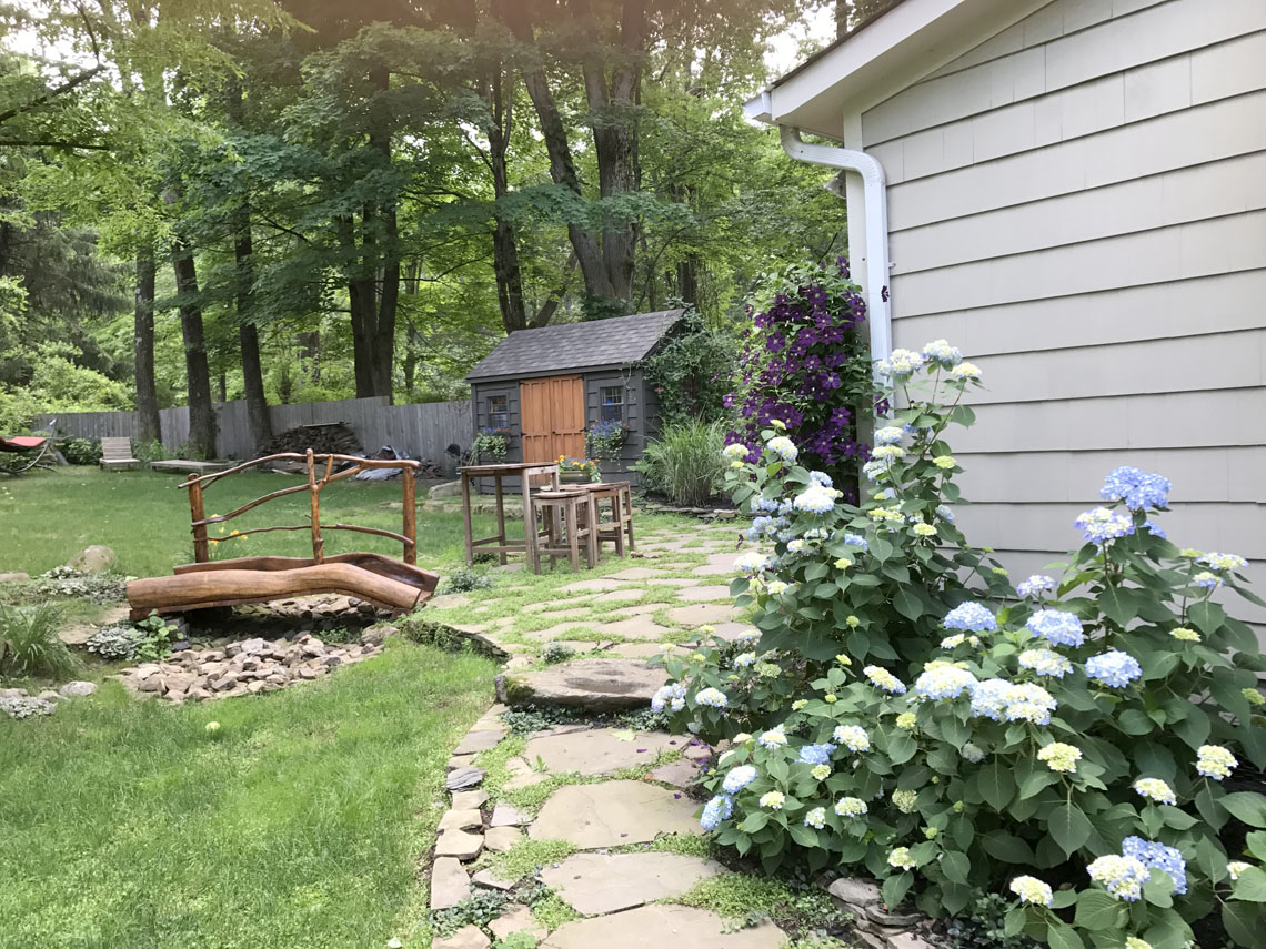 23 44 Water Street Tewksbury Township -- mature landscaping