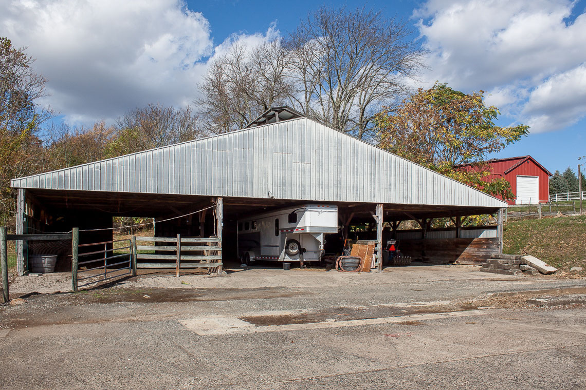 24c 47A Fairmount Road Tewksbury Towship -- covered storage barn