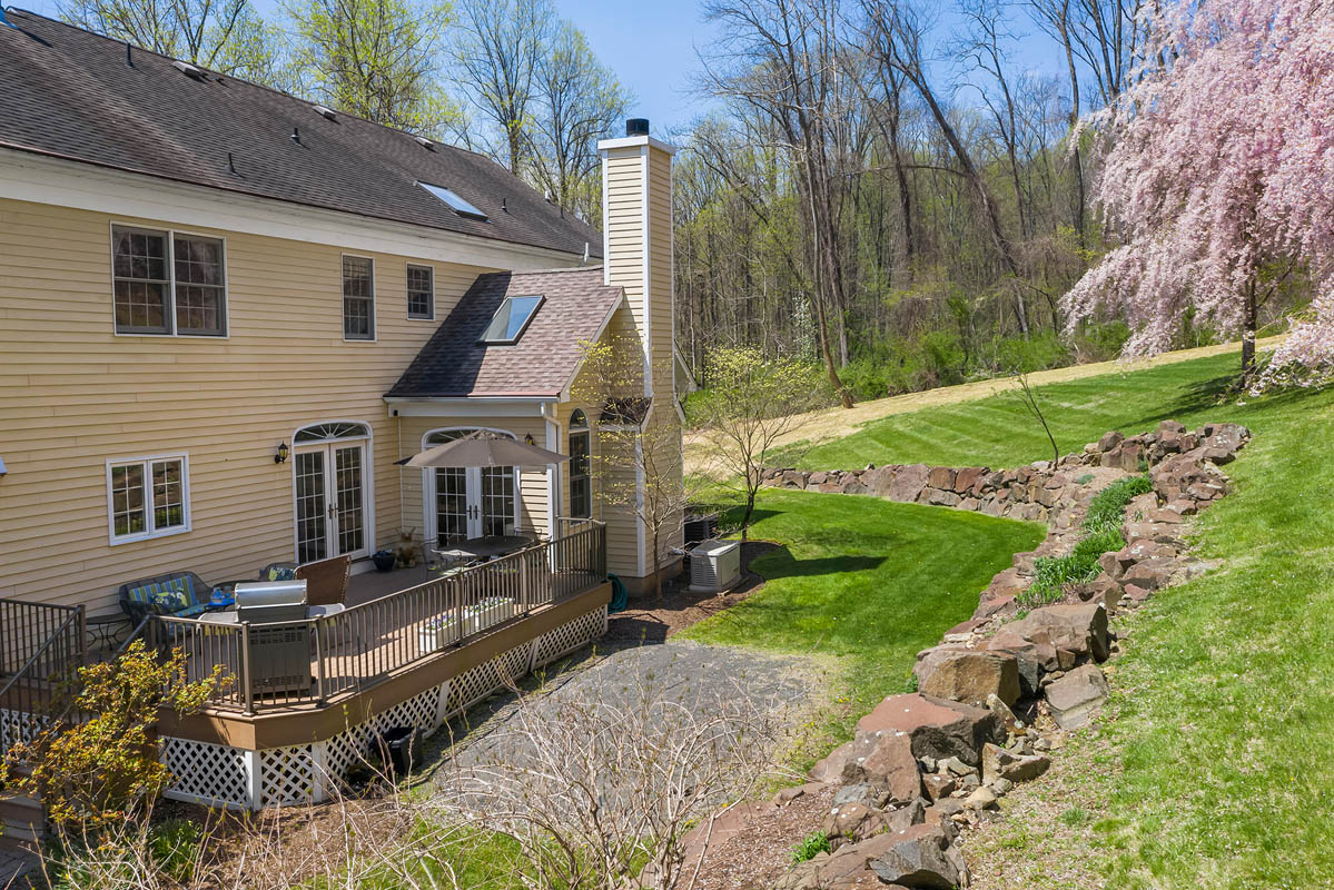 26b 112 Old Turnpike Road Tewksbury Township rear view --