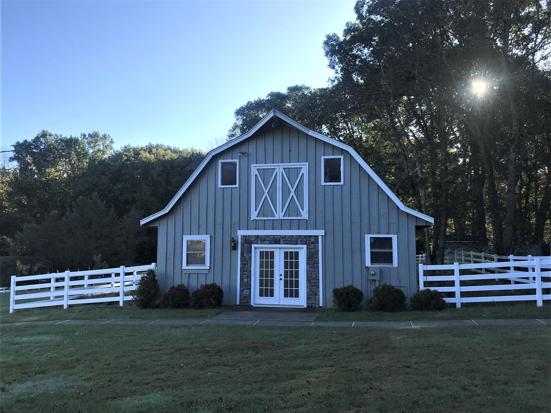 80 11 Sutton Road (Cottage) Tewksbury Township -- barn