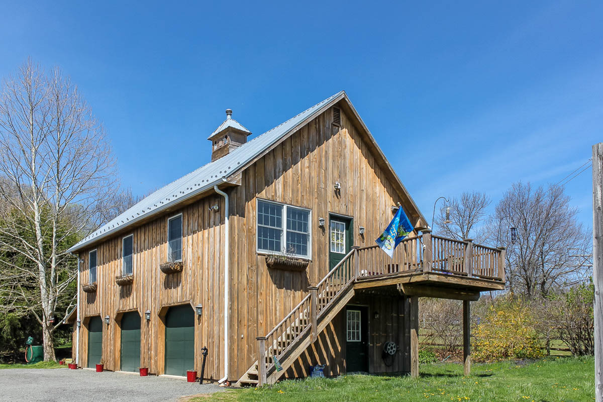 23 3 Fieldview Lane Tewksbury Township -- carriage house KG-web copy