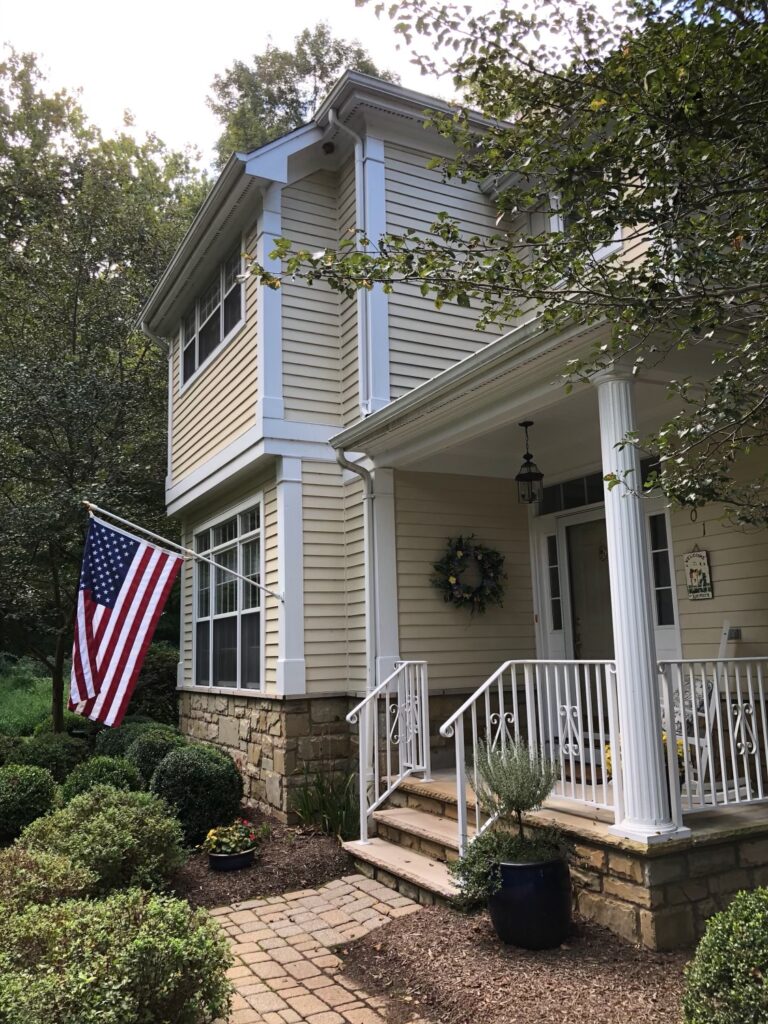 01 501 Lindabury Lane Pottersville Tewksbury Townhip -- exterior entrance