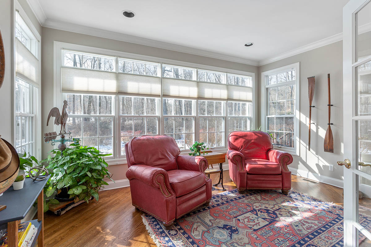 05 501 Lindabury Lane Pottersville Tewksbury Townhip -- family room