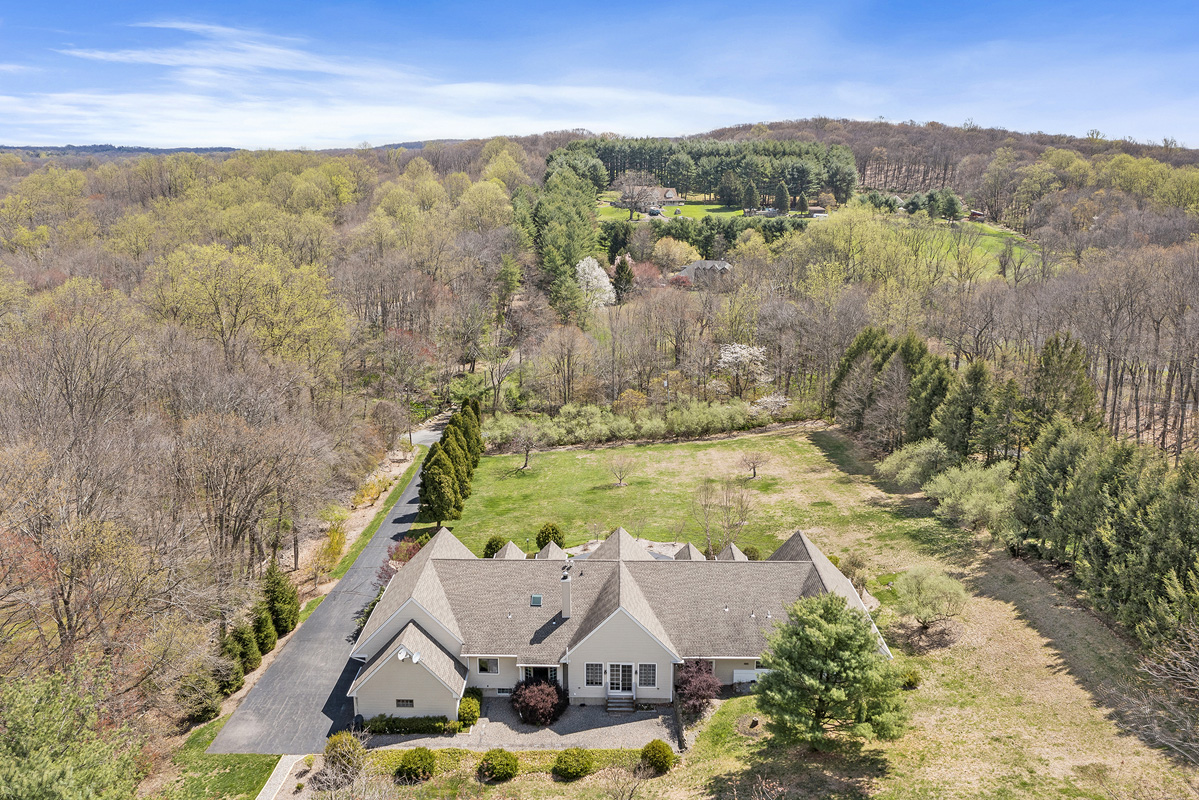 36 16 Guinea Hollow Rd -- Aerial