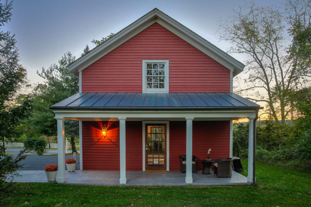 66 Old Turnpike Road, Tewksbury