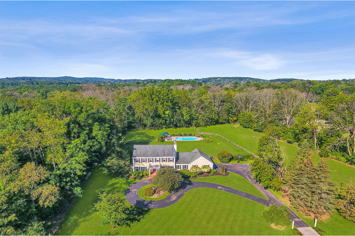 8 Fox Run Road Tewksbury Twp